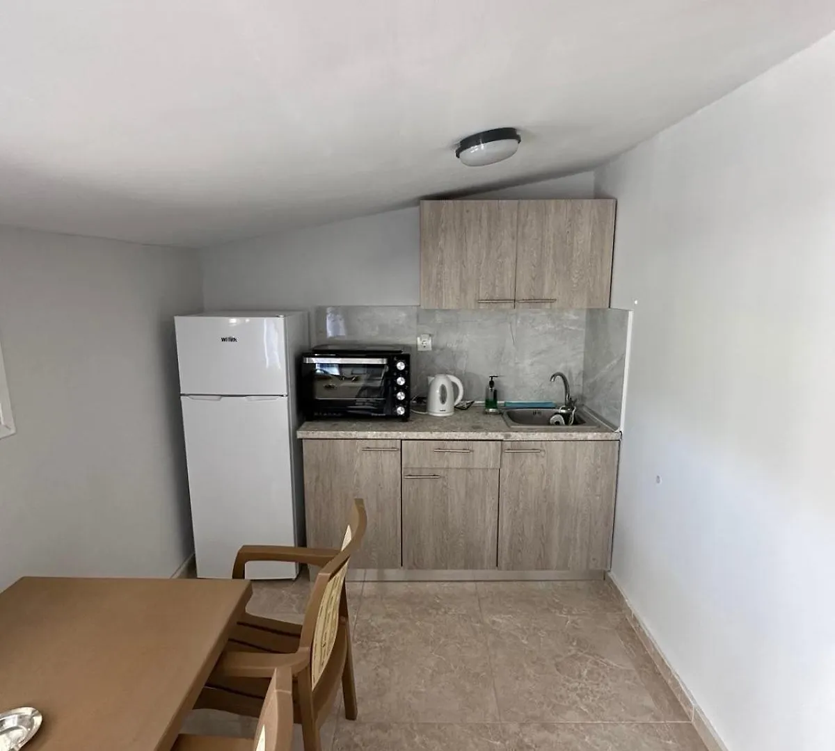 شقة F & R Villa Room No 5 Peraía
